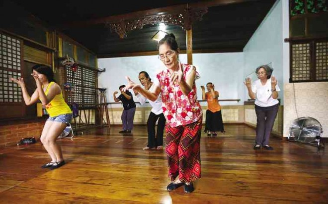AMILBANGSA emphasizes how proper breathing is fundamental to the dance.