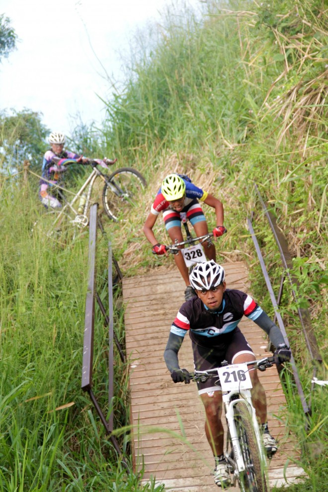 THE RACE course is a 70-km trail designed with technical descents, big drops, rock gardens and obstacles similar to what are found in actual mountain terrain.