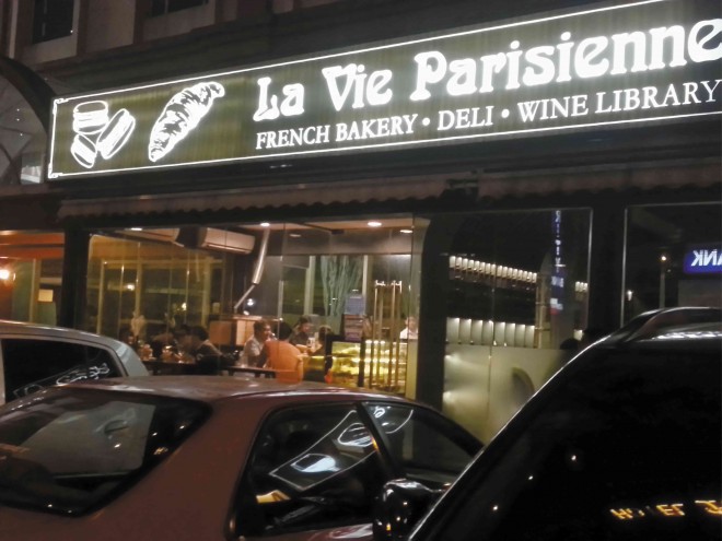 LA VIE Parisienne, Tomas Morato Avenue,QC