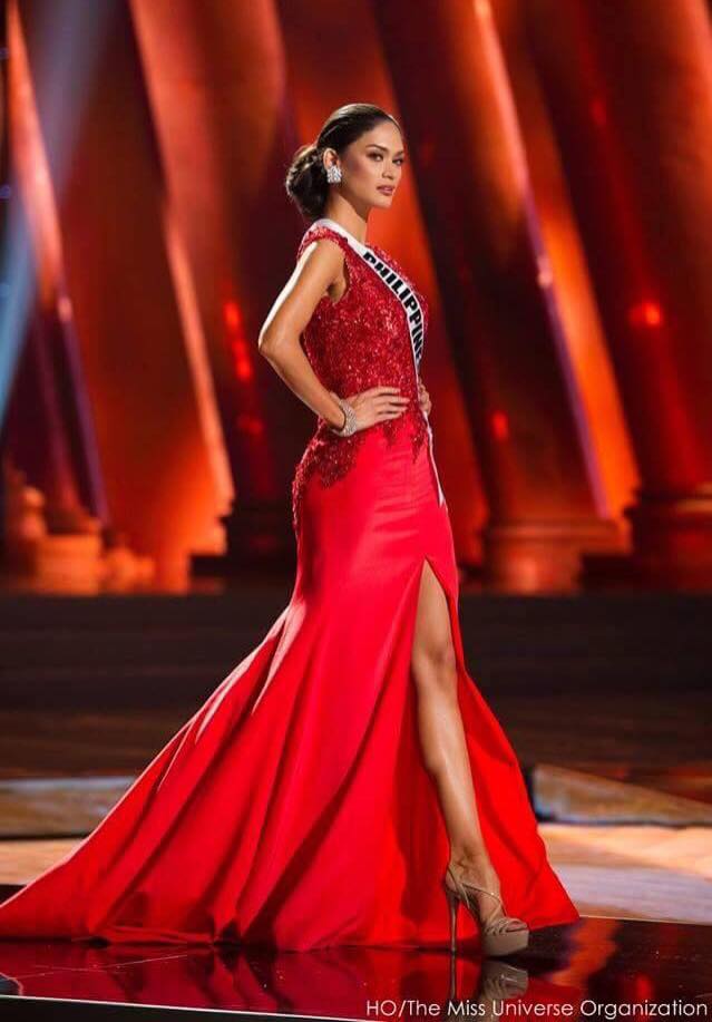 Wurztbach wears a red crepe de chine gown with Swarovski- beaded bodice by Los Angeles- based Filipino designer Oliver Tolentino during the Miss Universe preliminary show. (THE MISS UNIVERSE ORGANIZATION)