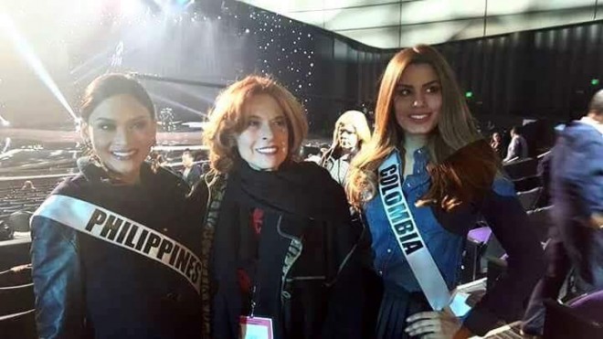 Stella Marquez-Araneta, chair of Binibining Charities, Inc., with Wurztbach and Ariadna Gutierrez-Arevalo of Colombia (Photo from FaceBook)