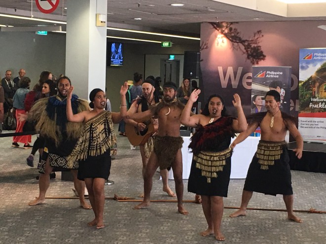 MAORI performers greet Philippine contingent upon arrival in Auckland