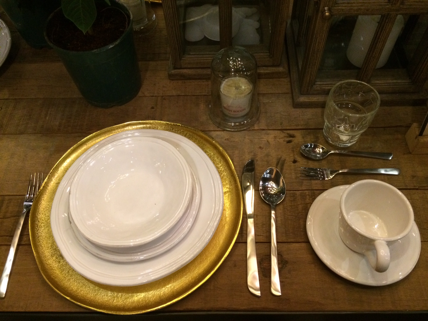 Table-setting with plates from France. PHOTO: ANNE A. JAMBORA