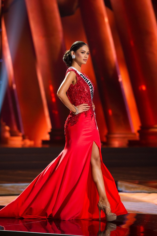 PIA Alonzo Wurtzbach, Miss Philippines 2015, competes on stage in her evening gown during The 2015 MISS UNIVERSE® Preliminary Show at Planet Hollywood Resort & Casino Wednesday, December 16, 2015. The 2015 Miss Universe contestants are touring, filming, rehearsing and preparing to compete for the DIC Crown in Las Vegas. Tune in to the FOX telecast at 7:00 PM ET live/PT tape-delayed on Sunday, Dec. 20, from Planet Hollywood Resort & Casino in Las Vegas to see who will become Miss Universe 2015. HO/The Miss Universe Organization