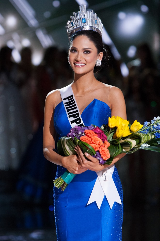 Pia Alonzo Wurtzbach, Miss Philippines 2015 is crowned the winner at the conclusion of The 2015 MISS UNIVERSE® Telecast airing live from Planet Hollywood Resort & Casino on FOX Sunday, December 20. HO/The Miss Universe Organization