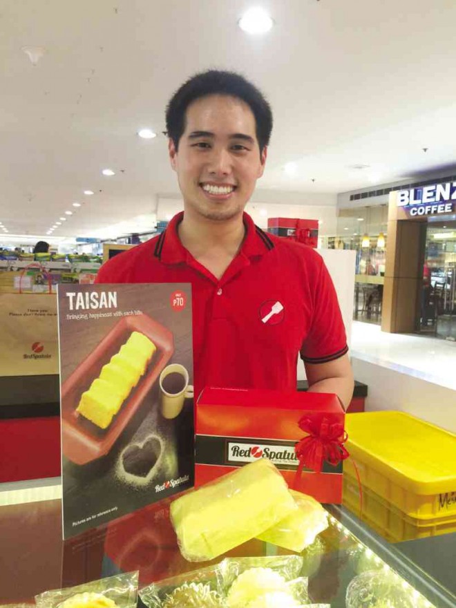 LUIS Mercado: “The sugarand- butter coating is the key tomaking a good ‘taisan.’” VANGIE BAGA-REYES