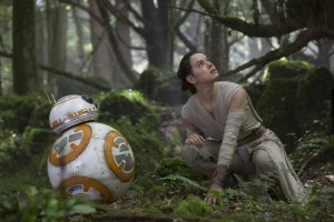 BB-8 and Rey (Daisy Ridley)