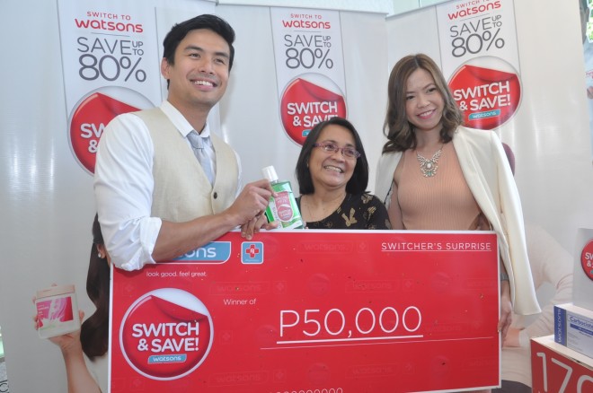 Endorser Christian Bautista and Watsons Group Marketing Manager Karen Fabres with the grand winner of Switcher's Surprise Angie Mendoza