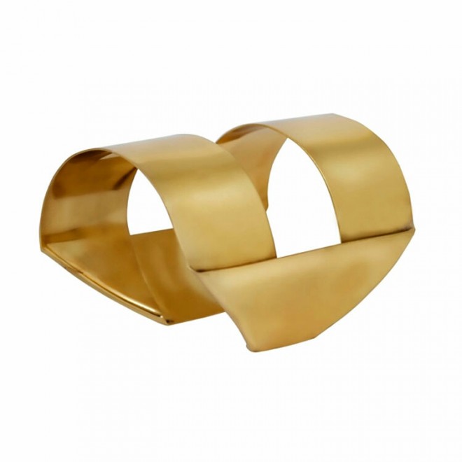 “GAB” origami inspired brass cuff by Cebu designer Doro Barandino is in Wurtzbach’s trove of accessories. From page C1. CONTRIBUTED PHOTO