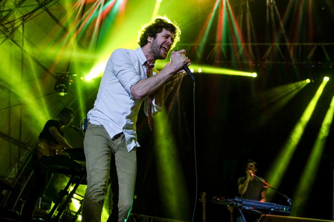 PASSION PIT frontman Michael Angelakos sings his heart out onstage at the recently concluded GoodVybes Fest. PHOTO BY MAGIC LIWANAG