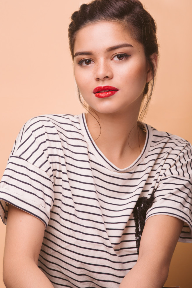 Signature red A classy and timeless warm tone STRIPED top, Human