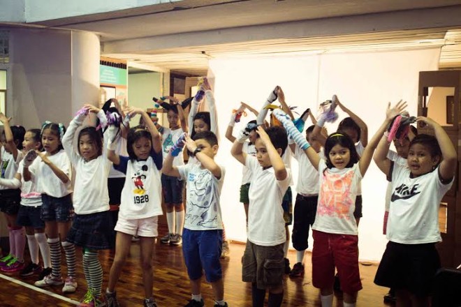 Kids of GSIS employees at the ongoing summer workshop being conducted by Peta, which ends on the first week of May. PHOTO FROM PETA-GSIS