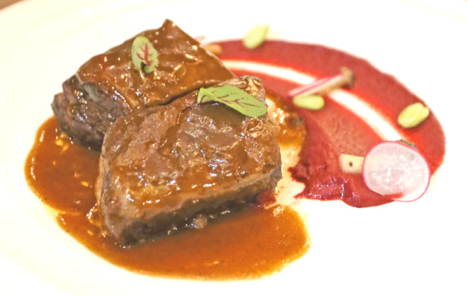 The strong spices of Dalmore 18 pairs well with the fatty braised short rIbs, puree of beet, sauteed shimeji mushrooms and edamame, baby red radish and beef Jus