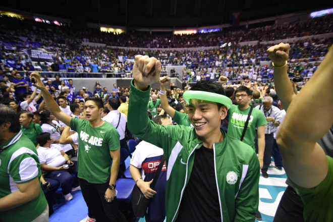 GREEN Archer Jeron Teng showing all-out support MARTIN SAN DIEGO 