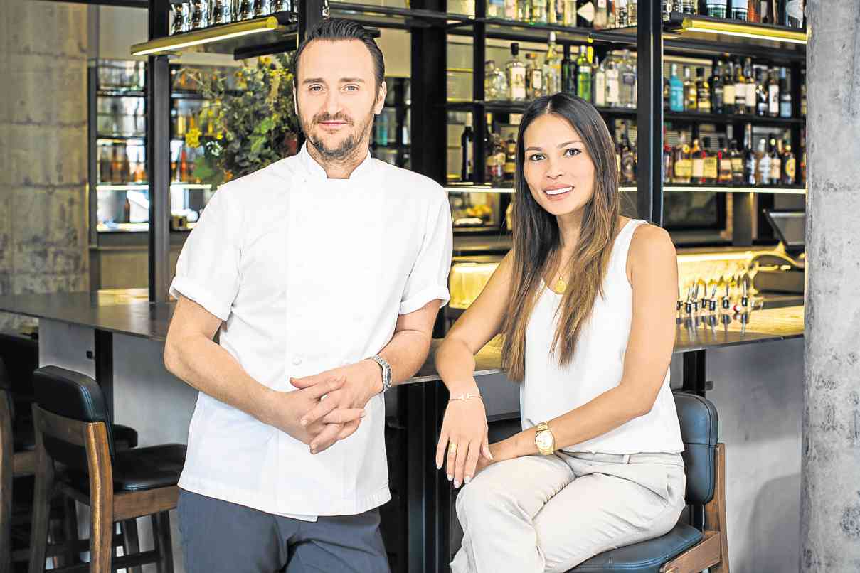 BRITISH Michelin-starred chef Jason Atherton and his Cebuana wife Irha Atherton in their restaurant Kensington Street Social in Sydney