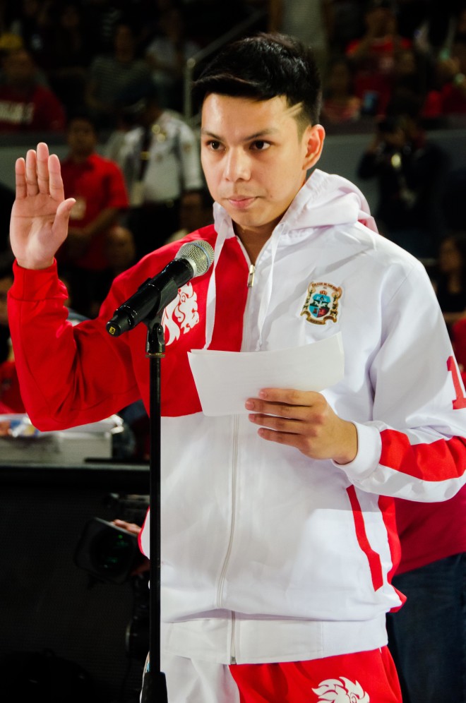 RED Lion team captain Dan Sara during the athlete oath taking