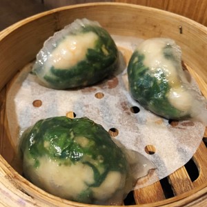 Steamed Spinach Dumpling 