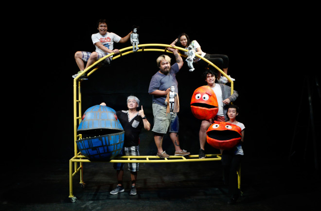 Filipino cast of “The Wong Kids”, clockwise from top right, Blanche Buhia as Violet,  Marco Viaña as Prognosticator and Gyoza, Aika Zabala as Nobody and Gimbop, Jonathan Tadioan as Qweeguin and Mars and Bandersnatch; Julienne Mendoza as Canute and Mailman; and Aldo Vencilao as Bruce. CONTRIBUTED Photo from CCO/Kiko Cabuena) 