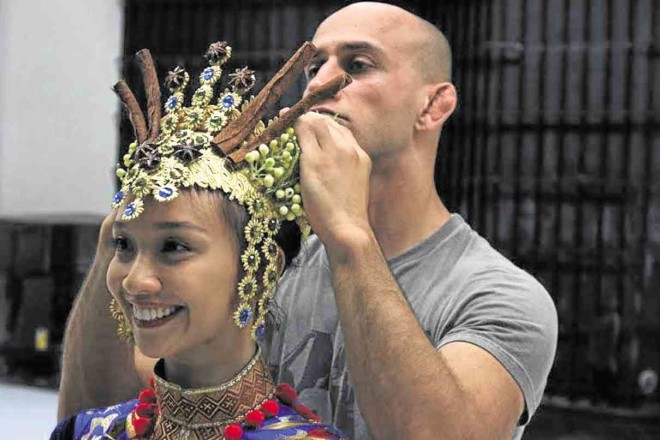 DENISE Parungao as one of the princesses in BP’s new “Firebird,” with choreographer George Birkadze