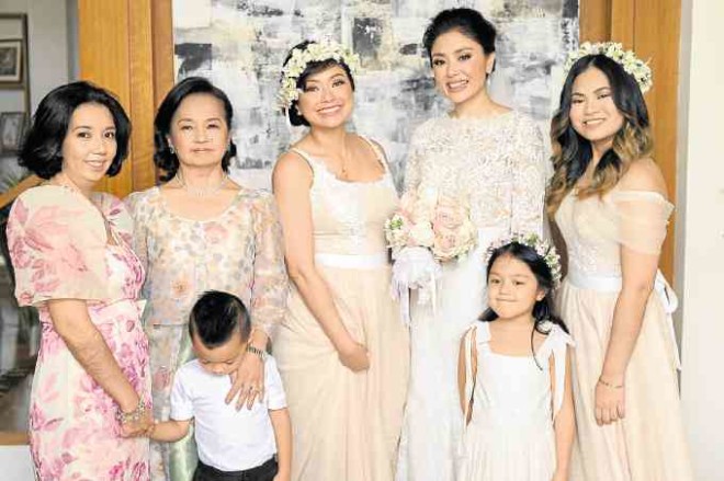 The bride with Luli Bernas and son Javo, Rep. Gloria Arroyo, Bianca Arroyo, Alelu Arroyo, Bella Tantoco