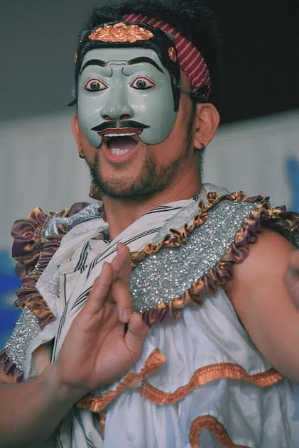 Matobato as Krishna in "Mahabharata Part 3.” “I had to dance, sing and act without seeing much of my surroundings. I hoped I wouldn't bump into my castmates!” —PHOTO BY HIROSHI KOIKE
