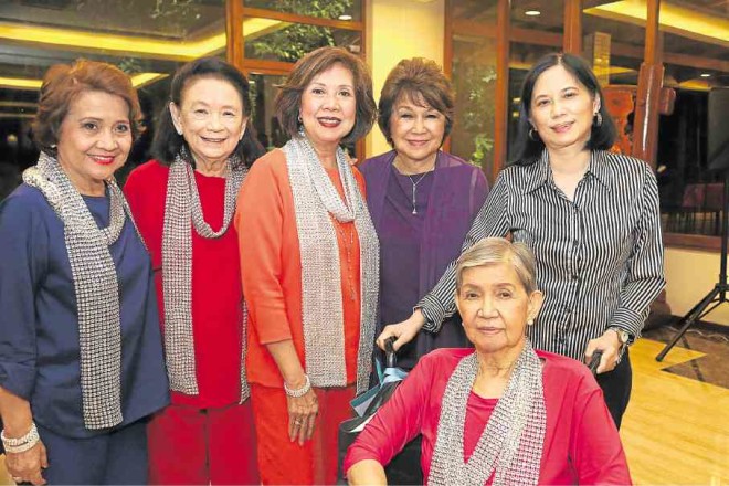 Millette Tañada, Marilou Tuason, Livi Aguinaldo, Marlyn Pardo, Priscilla de Guzman (seated) and daughter