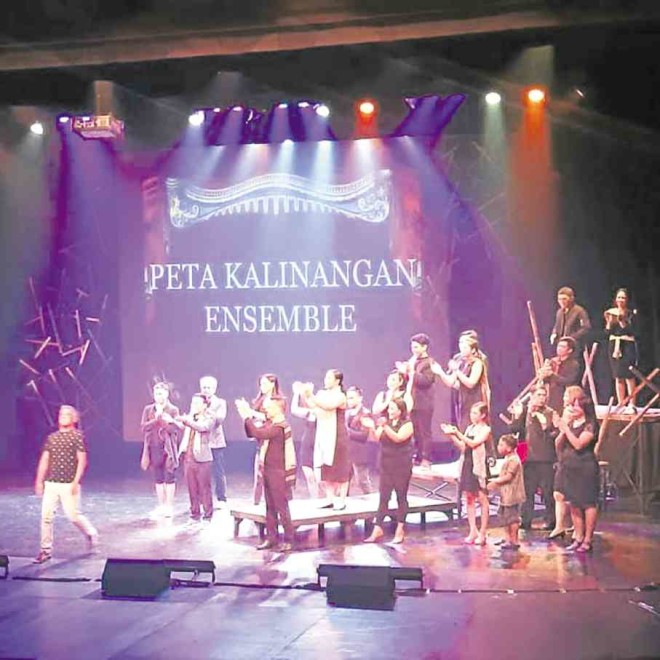 The Peta Kalinangan Ensemble, representing several generations of teacher-artist Petamembers, at curtain call —WHATSHAPPENING.COM.PH