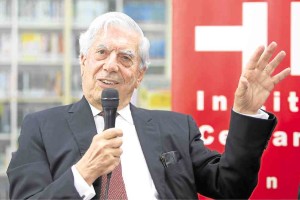 Mario Vargas Llosa during the press conference hosted for him by Instituto Cervantes de Manila, Nov. 3. —KIMBERLY DELA CRUZ