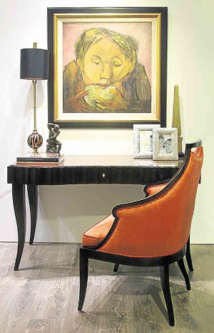 ART DECO AND ONIB Art Deco chair and writing desk in Philippine mahogany with walnut veneer accessorized with a brass lamp and a painting by Onib Olmedo
