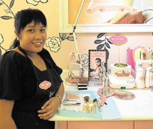 Rose, one of Benefit’s brow experts —PAMPASTOR