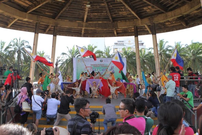 Dayaw 2015 opening in Pampanga
