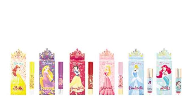 Choose from eight Disney princesses