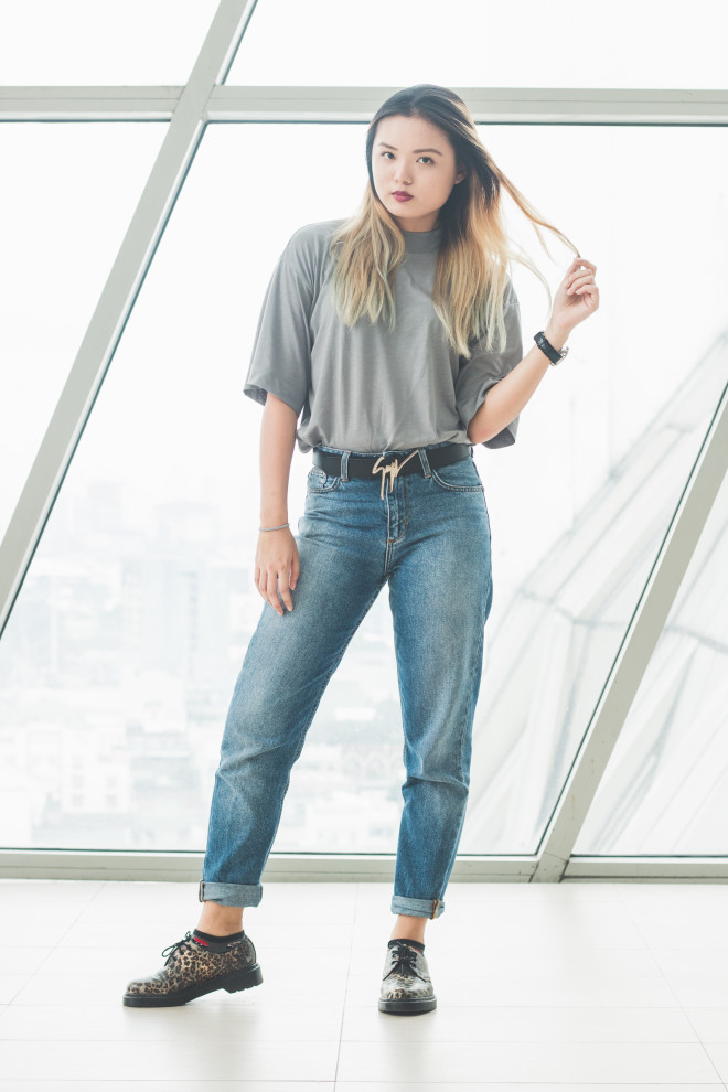 Alanis Licup Masculine chic: An oversized shirt with boyfriend pants