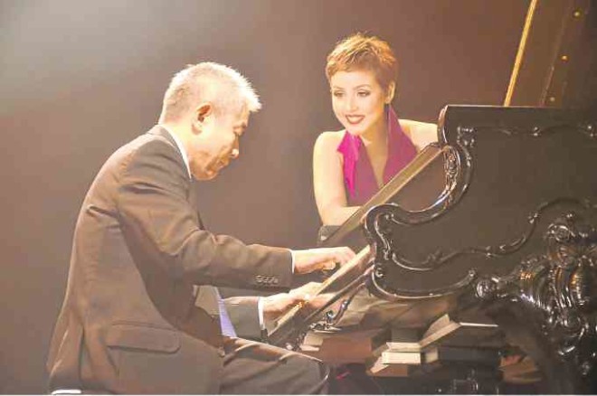 Japanese piano artist Yuki Arimasa and Cris Villonco