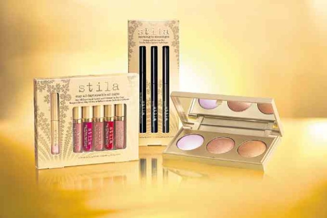 Stila Holiday Collection