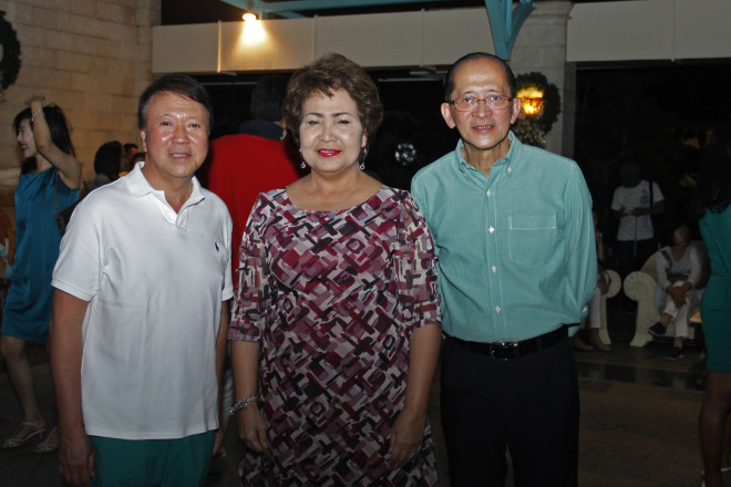 Manny Gonzalez, Mayor Paz Radaza and Efren P. Belarmino