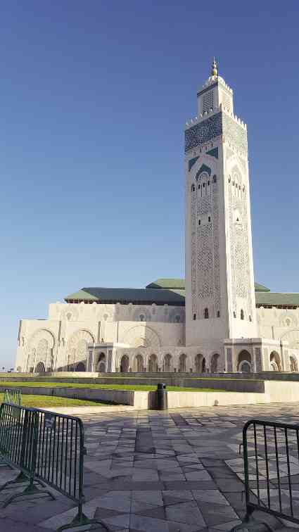 The third largestmosque in theworld, honoring King Mohammed V, by the Casablanca corniche and the sea