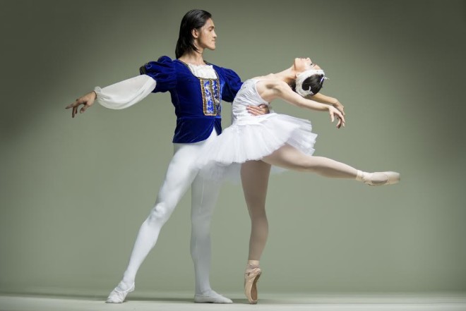 Denise Parungao and Garry Corpuz in Swan Lake — PHOTOS BY JUSTIN BELLA ALONTE