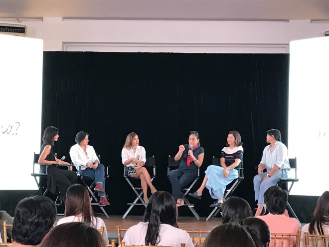 Modern Filipina Panel talks about what it means to be one. (L-R: Panel Moderator Bianca Gonzales-Intal, Panelists Minette Navarette, Ana Santos, Karen Davila, Pia Cayetano and Gang Badoy) 