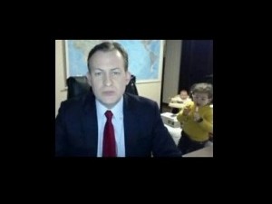 Viral dad Robert Kelly's BBC interview with kids in the background