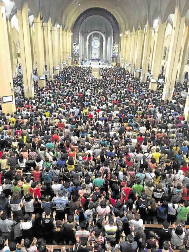 Inside the Our Mother of Perpetual Help shrine on a Wednesday—Fr. Ariel Lubi