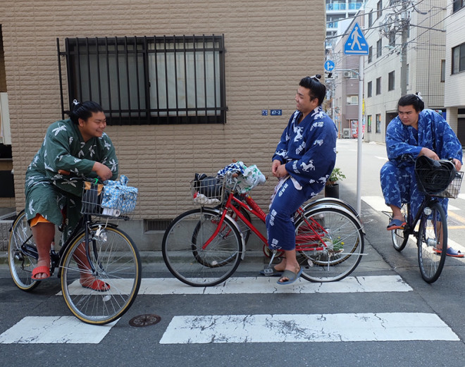 Sumo wrestlers after practice. PHOTOS BY PAM PASTOR