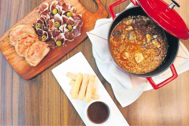 Pan con tomate” with Jamon Iberico, Cazuela de Arroz Caldoso, Churros con Chocolate