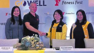 Fitness First marketingmanager Jill Santiago, Fitness First country manager Mark Ellis, Sun Life president and CEO RizaMantaring and Sun Life Chief human resources officer Yahmin Mattison