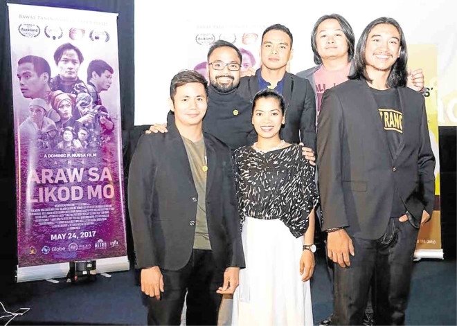 Cast with director Dominic Nuesa