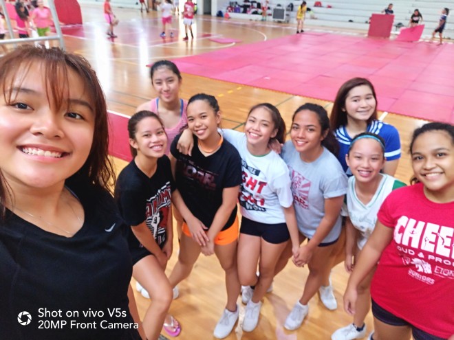 Junior first runner-up during the WNCAA Cheerleading competition where Vivo was a co-presenter with To be You, the San Beda Alabang junior cheerleaders trying out the new Vivo V5S groufie cam 