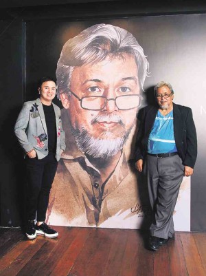 Justin Nuyda’s portrait by Ephraim Samson is flanked by interior designer and exhibit curator Jigs Adefuin and the artist-lepidopterist. —NELSON MATAWARAN