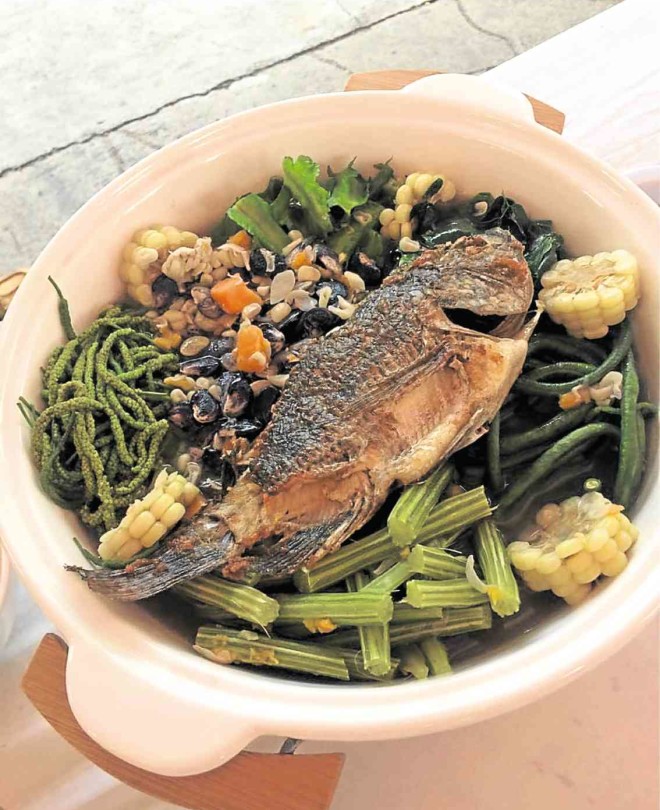 Delicious vegetable dish “inabraw,” which is similar to “pinakbet” but with soup