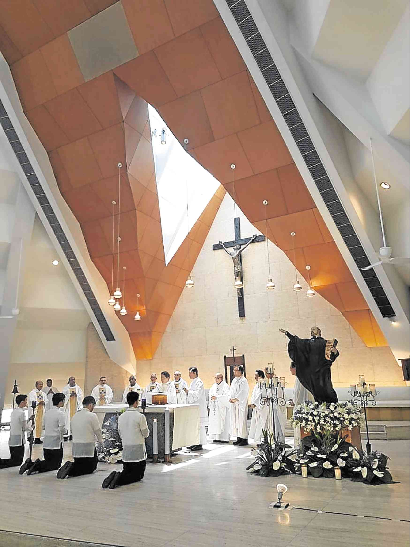 Ateneo’s Church of the Gesu now a Filipino symbol | Lifestyle.INQ ...