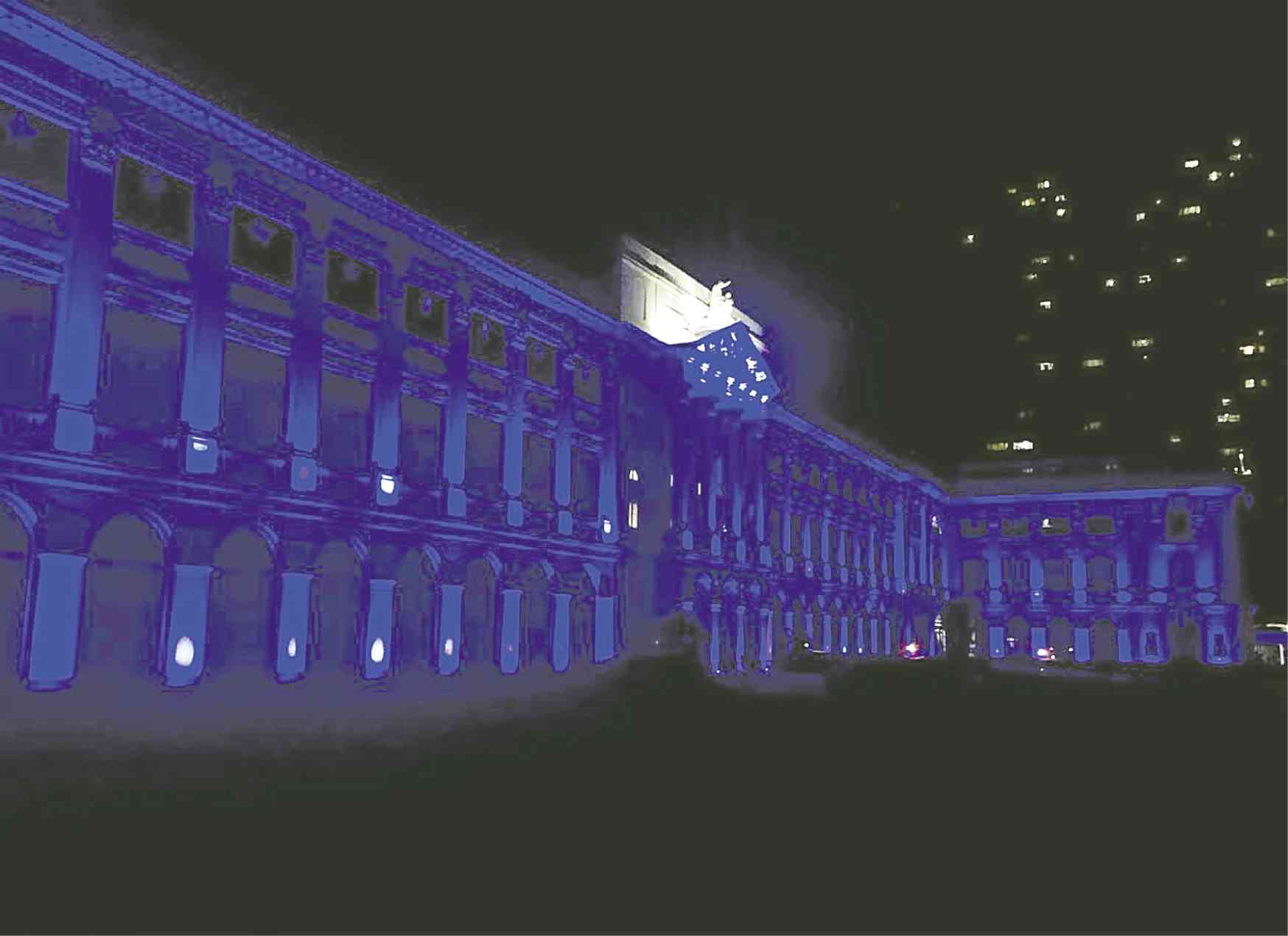 The inside story: How La Salle lit up in blue | Inquirer Lifestyle